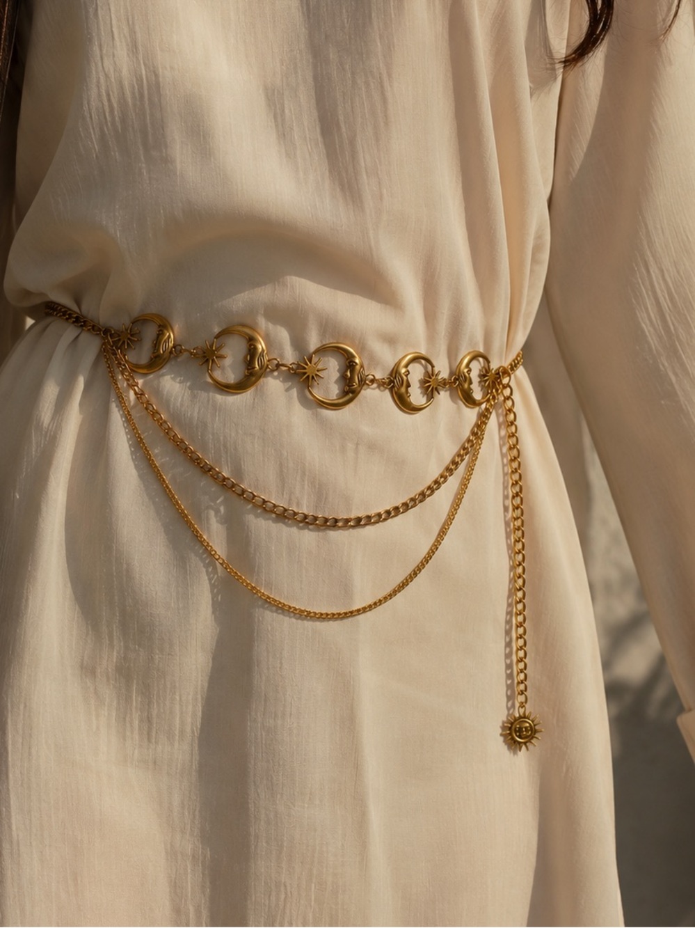 ✨ Celestial Moon & Star Gold Waist Chain / Body Chain ✨ - Picture 6 of 7